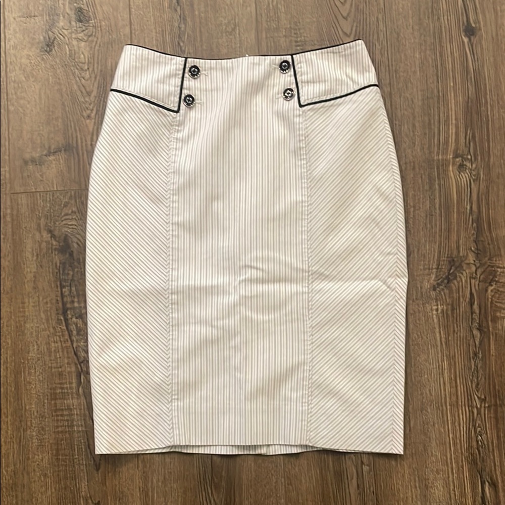 Elegant White Pinstripe Skirt